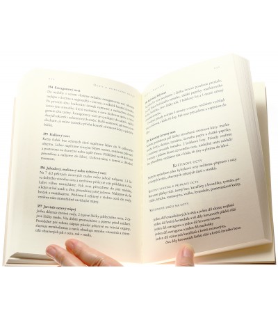 Domácnosti našich babiček II:  zahrada, louka, zvířata, les - Alena Anežka Gajdušková - 978-80-7272-360-7